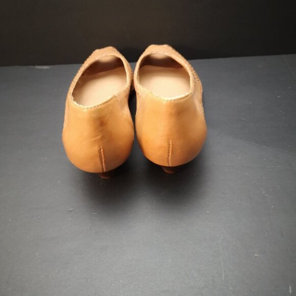 Impressions Ladies Size 8.5 B Tan Made in Brazil Leather Upper Wedge Heel Shoes - Picture 5 of 10